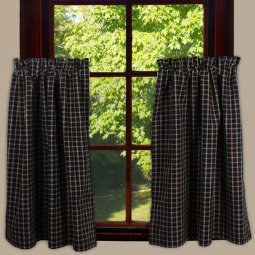 Black and Tan Tiers T3235011