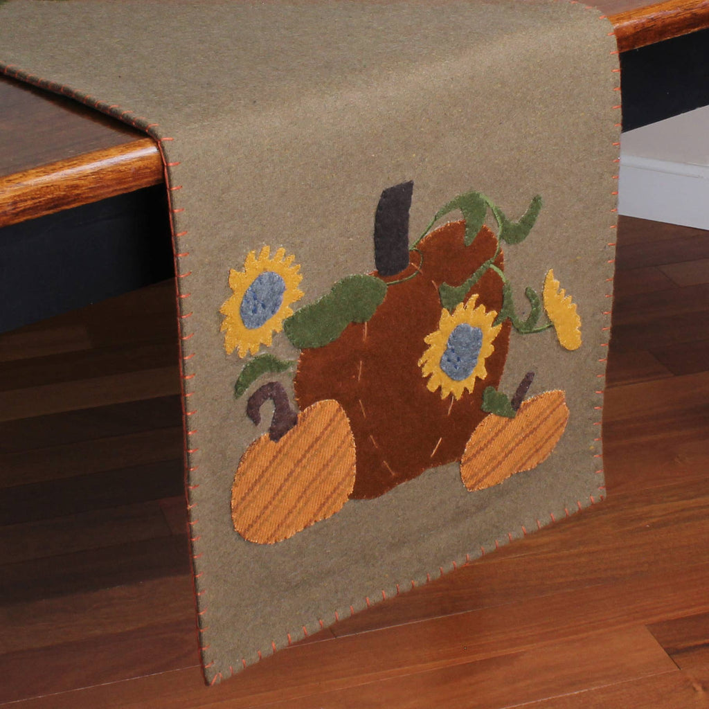 Sunflowers & Pumpkins Table Runner TR830054
