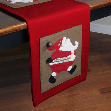 Ol' Saint Nick Table Runner TRGP1016
