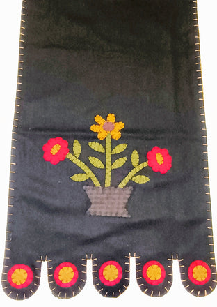 Black Mustard Blooms Table Runner TRAR0101