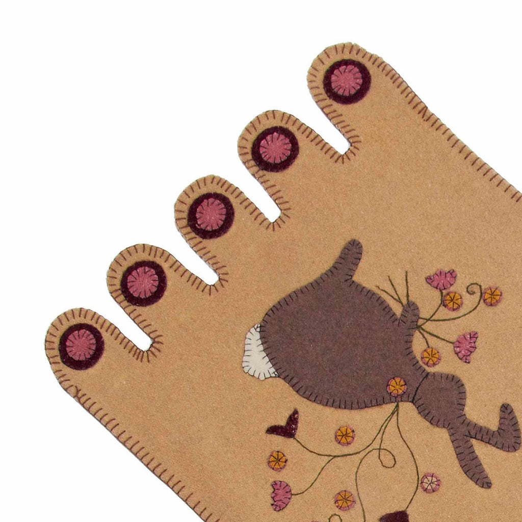 Nutmeg Bunny Table Runner TRJM0023