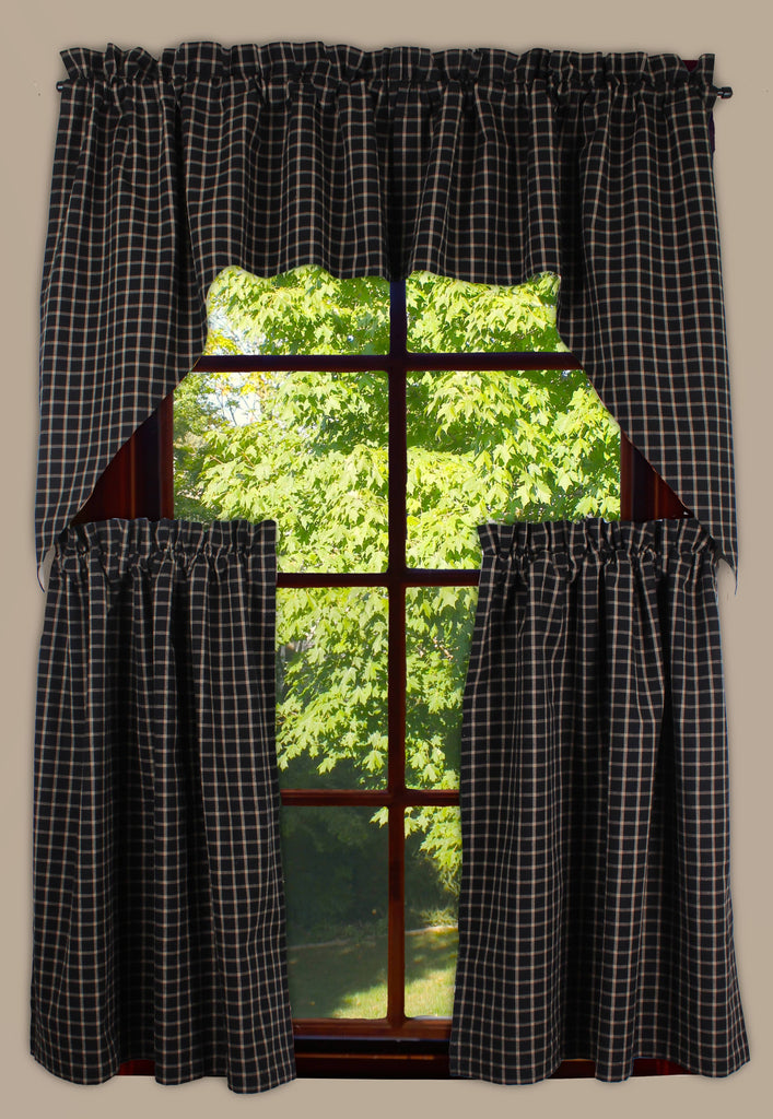Black and Tan Tiers T3235011
