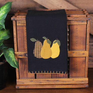 Pears Jubilee Towel ET160020 - Interiors by Elizabeth