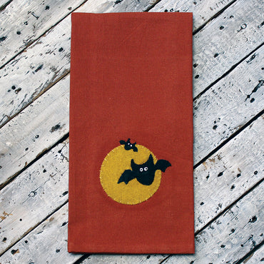 Batsƒ??Oh My Towel Towel - Interiors by Elizabeth