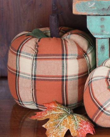 Harvest Moon Orange Ornament ON021010