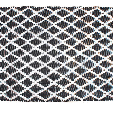 Farmhouse Diamond Chindi Rug RA560011