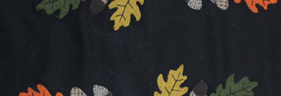 Leaves & Acorns Black Table Runner 45 In T4022010