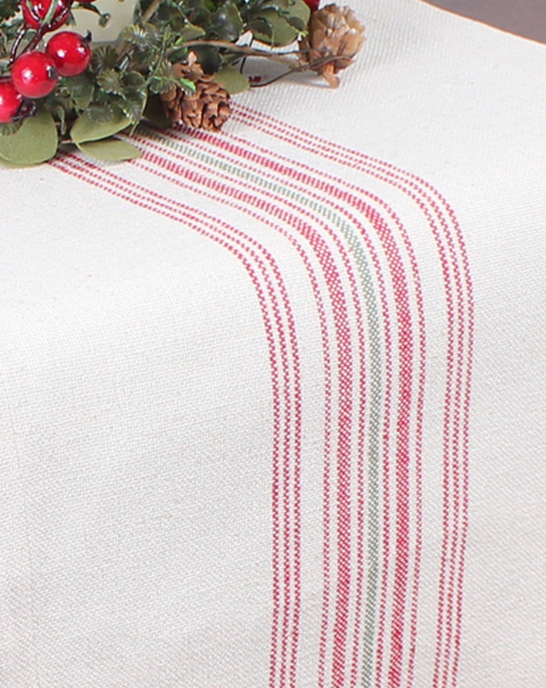 Holiday Grain Sack Cream & Red Table Runner 45 In T4064019
