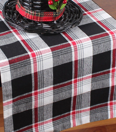 Winter Plaid Black, Red, Cream Table Runner TR044019