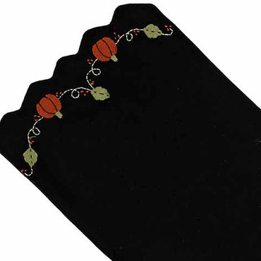 Pumpkins And Vines Black Table Runner TRAR0066