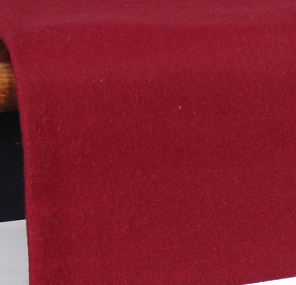 Chickadees Red Table Runner TRGD2085