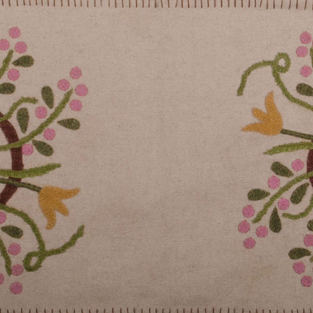 Flower Basket Table Runner Cream TRJM0031