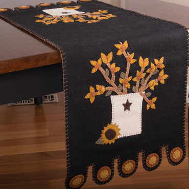 Bitter Sweet Crock Table Runner TRRE0322