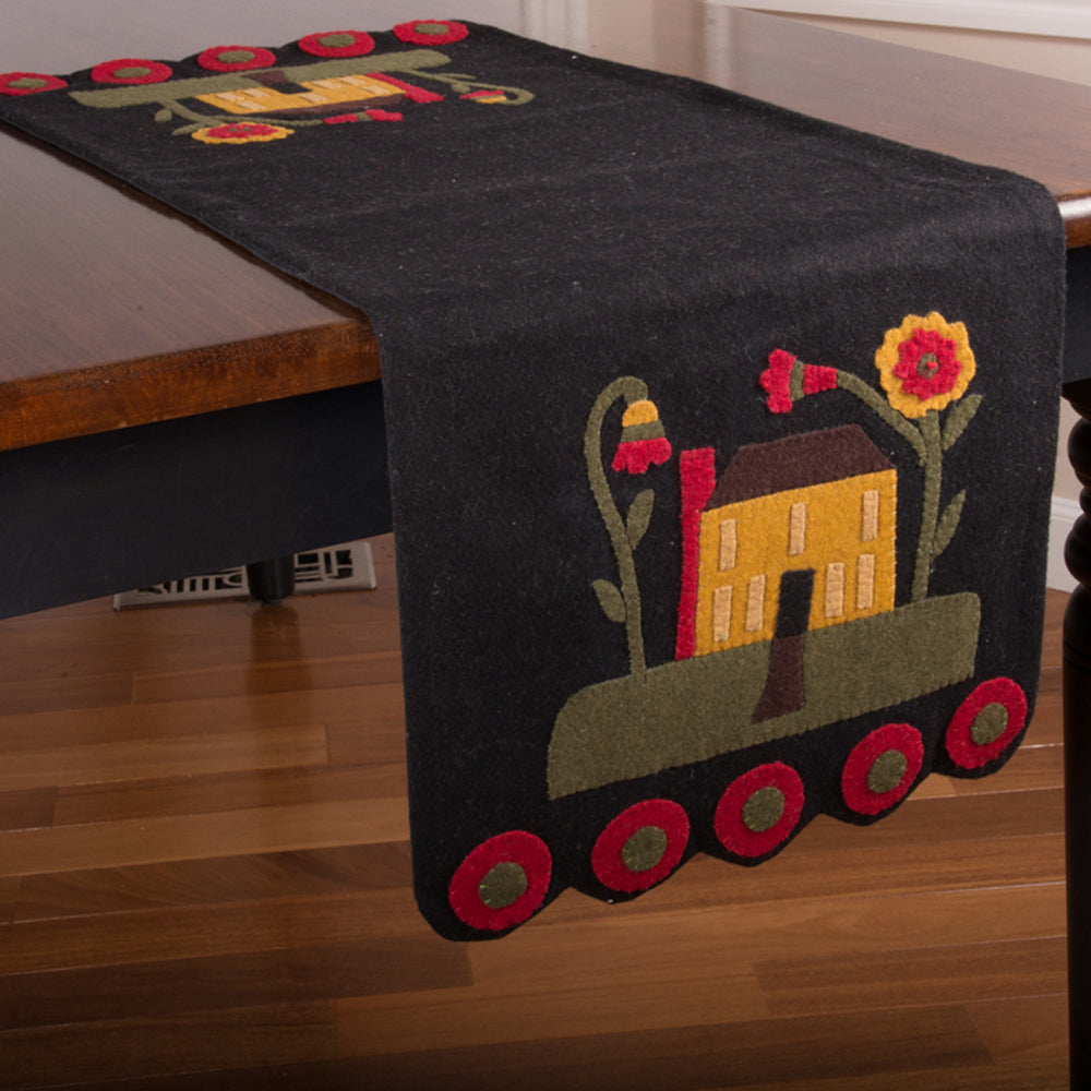 Homecoming Table Runner